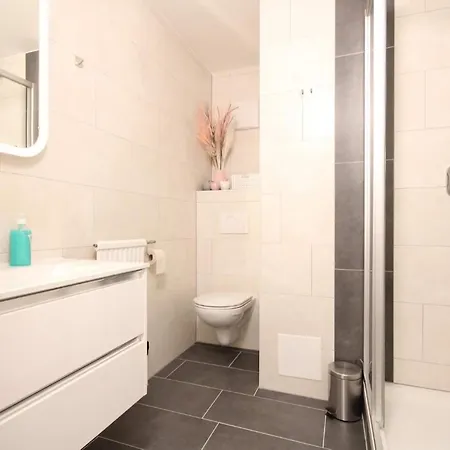 Apartmán Gemuetliche In Zell Am See-schuettdorf Fuer Bis Zu 3 Personen Zell am See