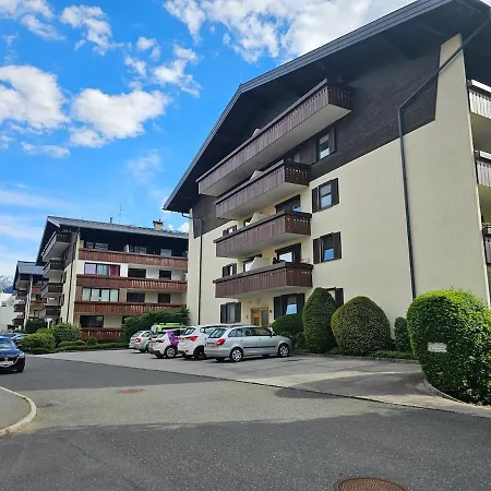 Апартаменти Gemuetliche In Zell Am See-schuettdorf Fuer Bis Zu 4 Personen *