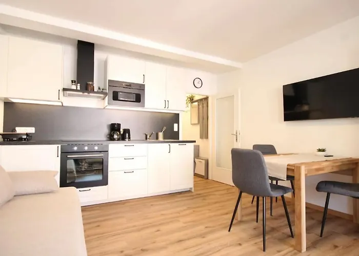 Gemütliche In Zell Am See-schüttdorf Für Bis Zu 3 Personen